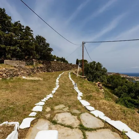 Pauvre Maison With Sea View Casa de Férias *