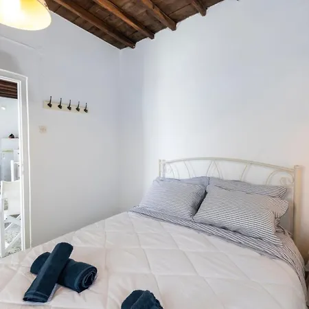 펜션 Pauvre Maison With Sea View