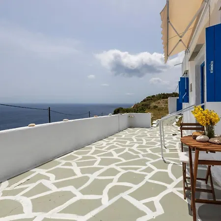 펜션 Pauvre Maison With Sea View *