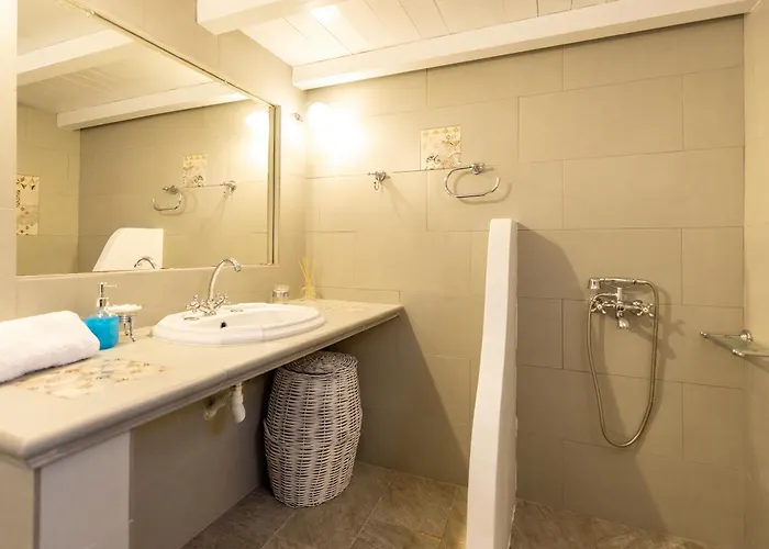 Pauvre Maison With Sea View 펜션 *